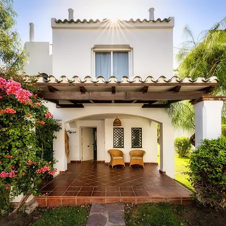 Cozy Townhouse With Rooftop Terrace And Pool * Marbella