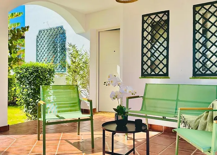 Cozy Townhouse With Rooftop Terrace And Pool *
